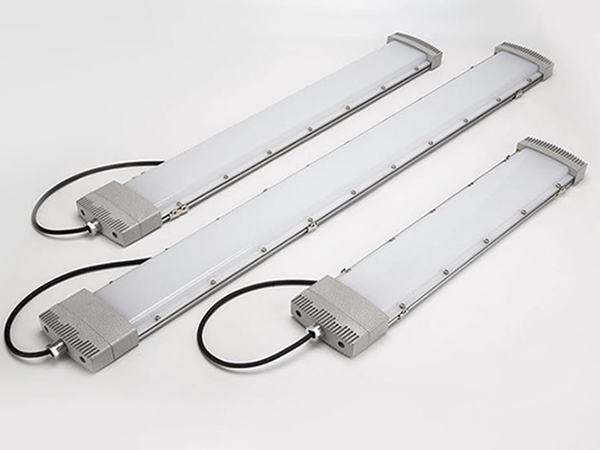 防爆洁净荧光灯：特殊环境照明的理想之选